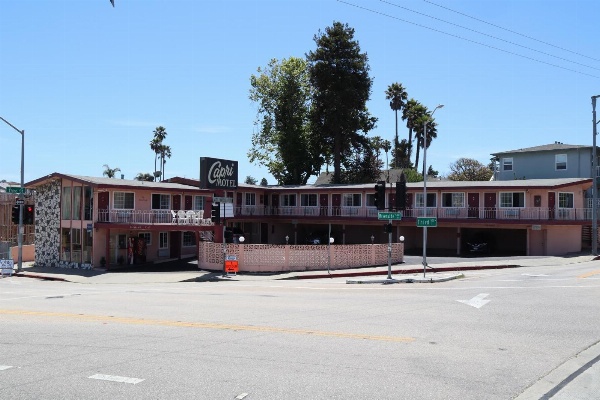 Capri Motel Santa Cruz Beach Boardwalk image 2