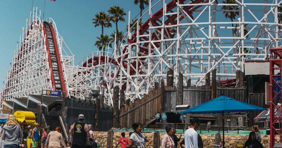 A Complete Experience of Santa Cruz Boardwalk